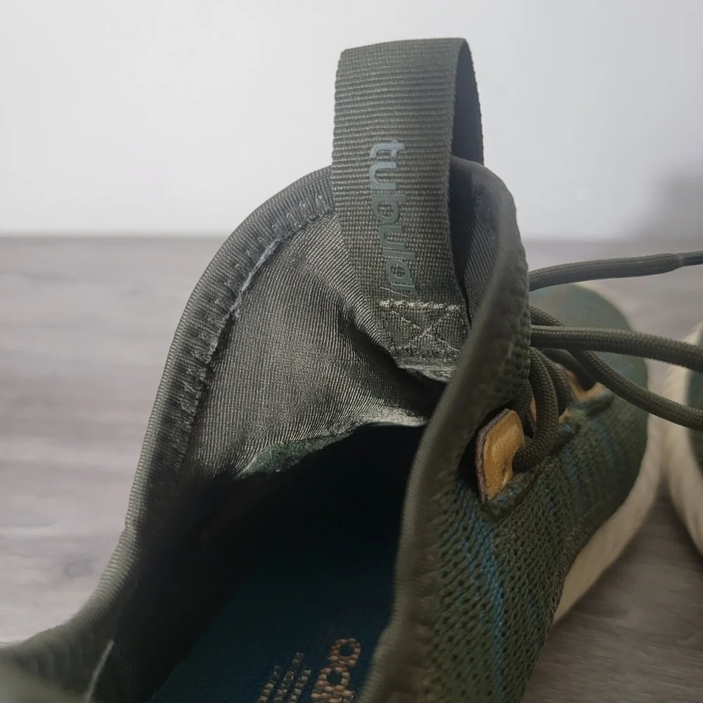 Adidas Olive Green Tubular Sneakers Shoes Size 5.5 Running Mesh Workout‎ Chunky